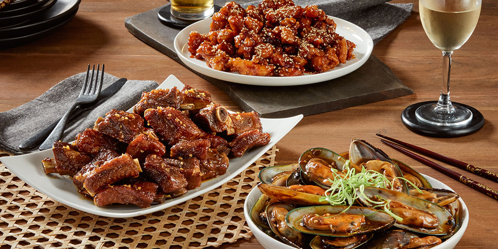 Mandarin buffet assorted spread